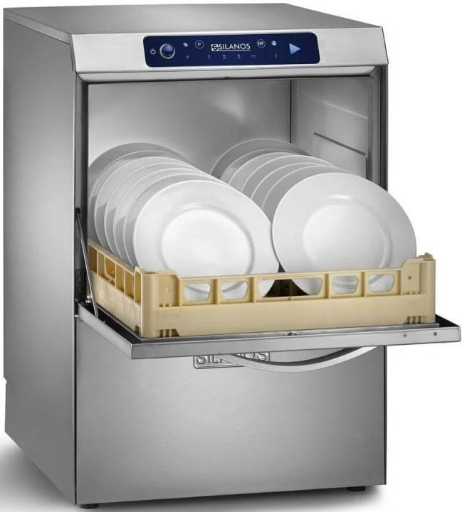 Посудомоечная машина с фронтальной загрузкой Silanos N700 DIGIT с дозаторами