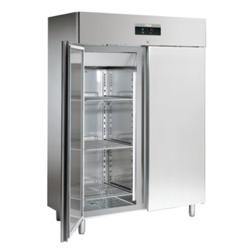 Шкаф холодильный Sagi FD150